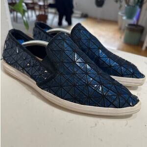 All Black Blue Holographic Geometric Pointed Toe Slip On Shoe, Size 40, EUC